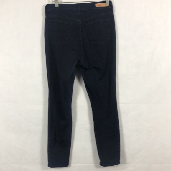 Goodthreads - Picture 7 of 9